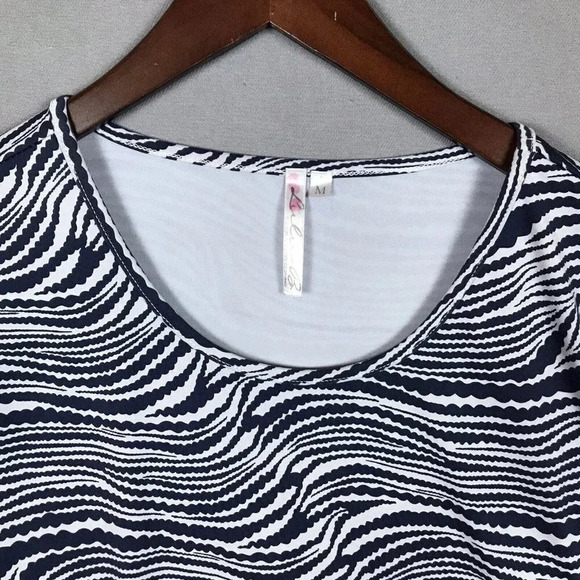 Lulu B 3/4 Sleeve Tunic Top Size Medium M UPF 50+ Nylon Stretch Navy Blue Gray - Picture 4 of 14